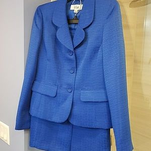 NWT Le Suit skirt suit size 6